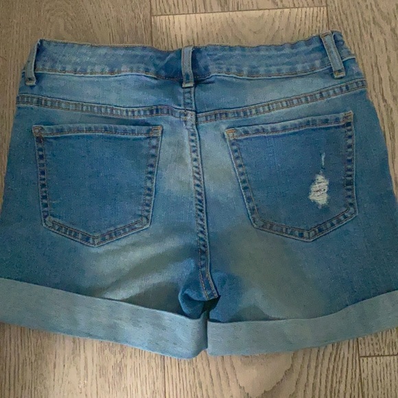 GAP I Blue Denim Shorts - Picture 2 of 2